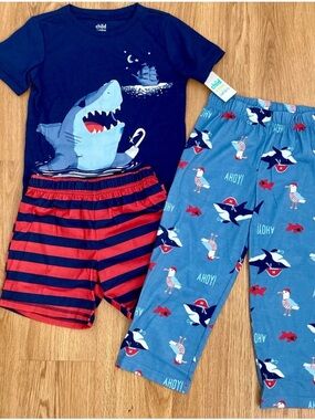 Child of Mine Carter’s Shark Pirate 3-Piece Pajama Set Size 4 NWT